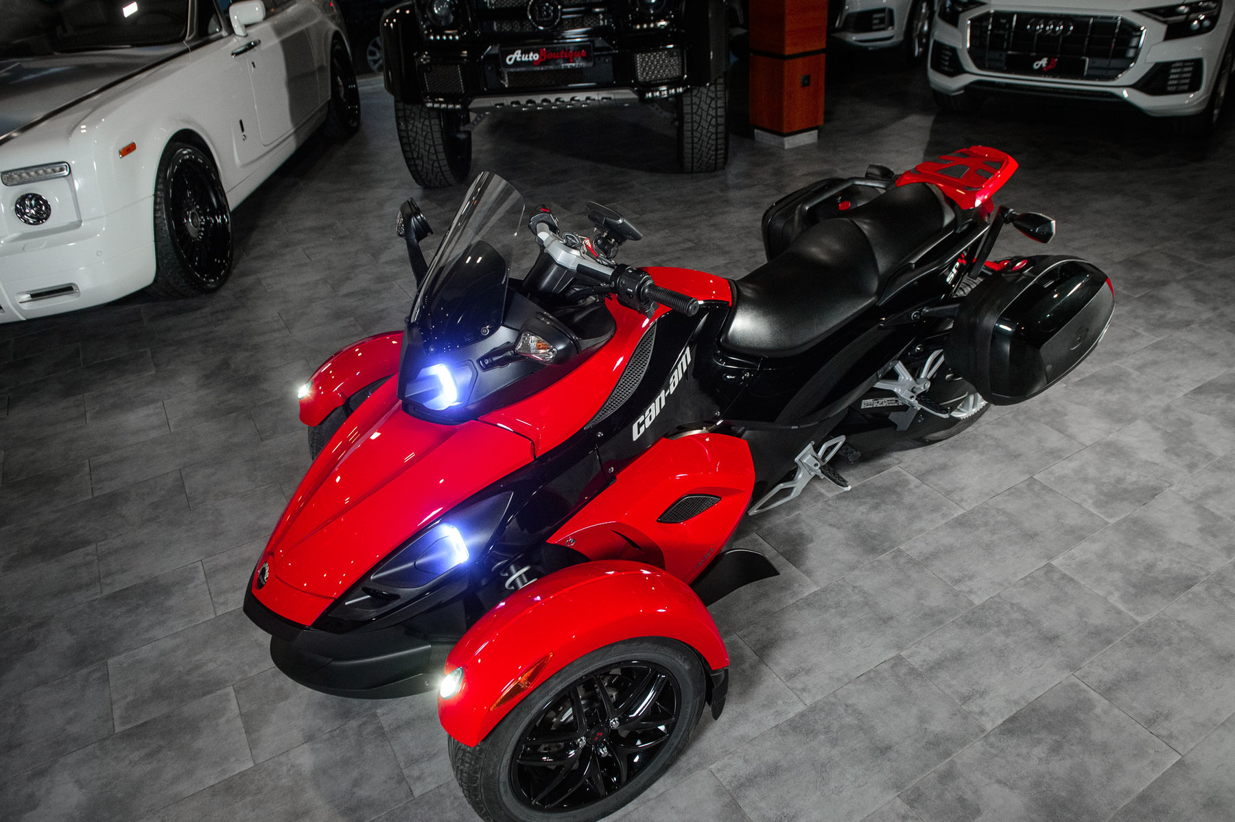 Трицикл BRP can am Spyder 2019 20